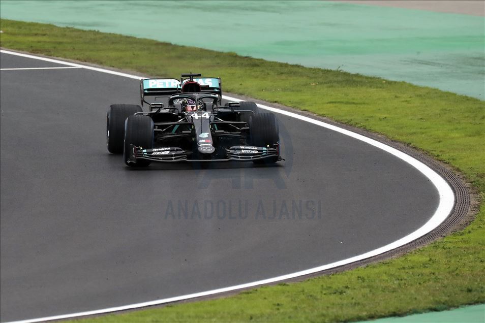 للمرة الـ3.. فيرشتابن يسجل أسرع زمن بتجارب "فورمولا 1" بإسطنبول