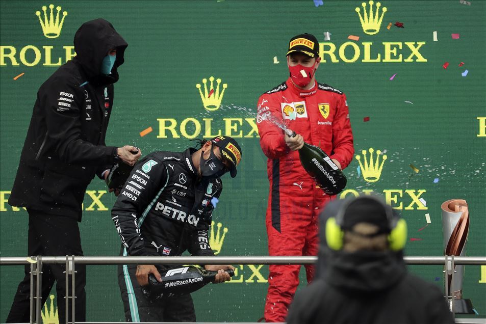 Lewis Hamilton wins 7th Formula 1 title