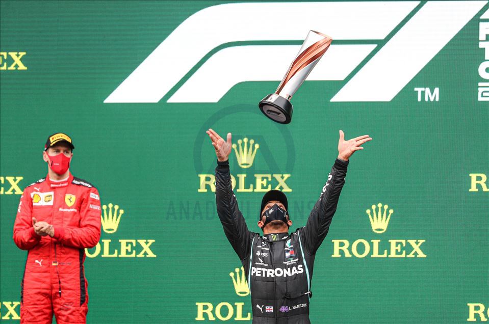 Formula 1 DHL Türkiye Grand Prix'sini Hamilton kazandı