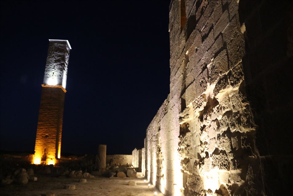 UNESCO adayı 7 asırlık ören yeri ışıklandırıldı