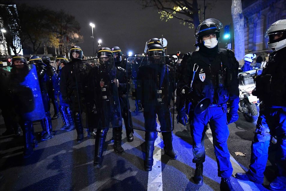 Thousands of demonstrators at the PPL Global Security Law protest in Paris