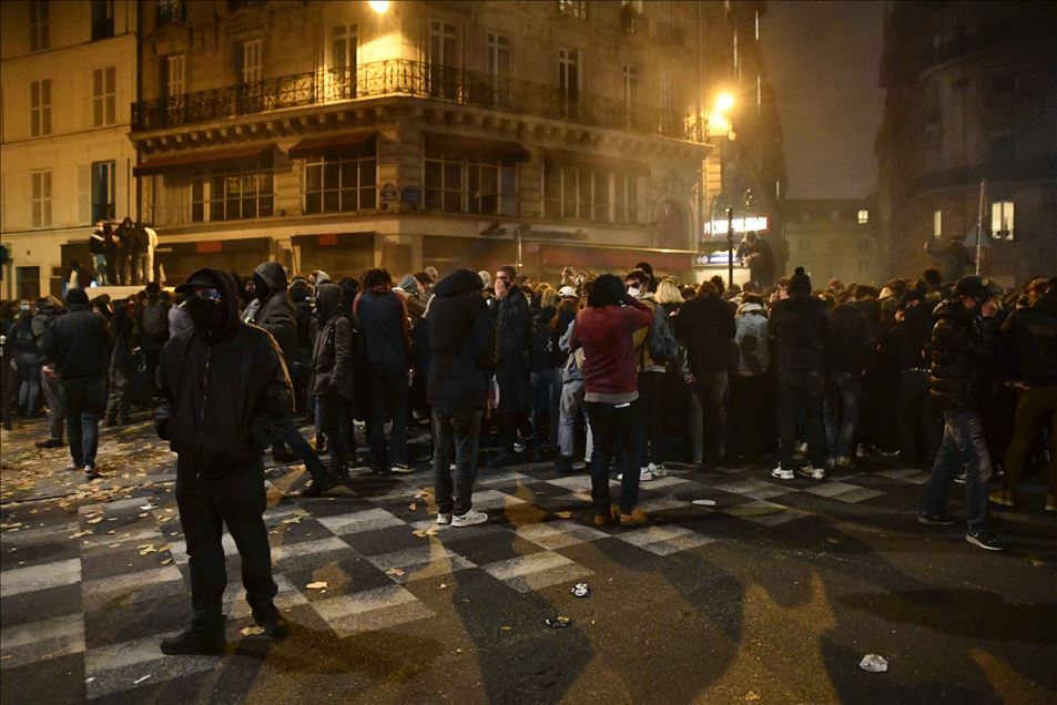 Thousands of demonstrators at the PPL Global Security Law protest in Paris