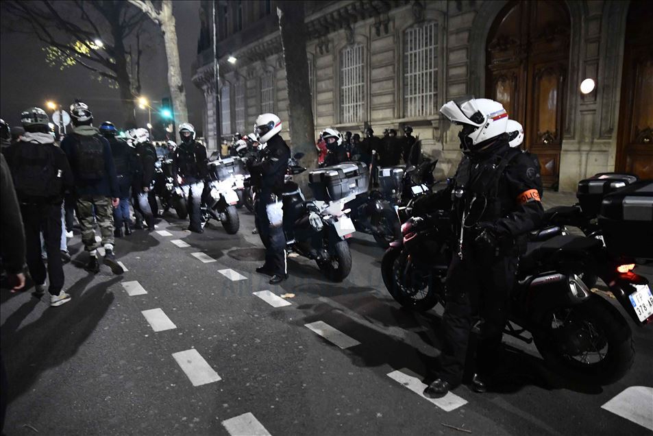 Thousands of demonstrators at the PPL Global Security Law protest in Paris