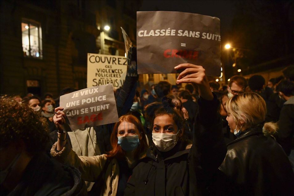 Thousands of demonstrators at the PPL Global Security Law protest in Paris