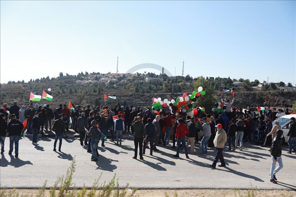 فلسطينيون ينددون بنية "بومبيو" زيارة مستوطنة بالضفة