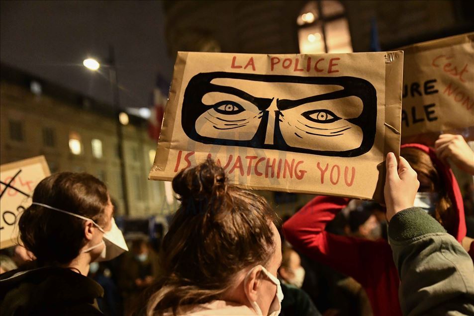 Thousands of demonstrators at the PPL Global Security Law protest in Paris