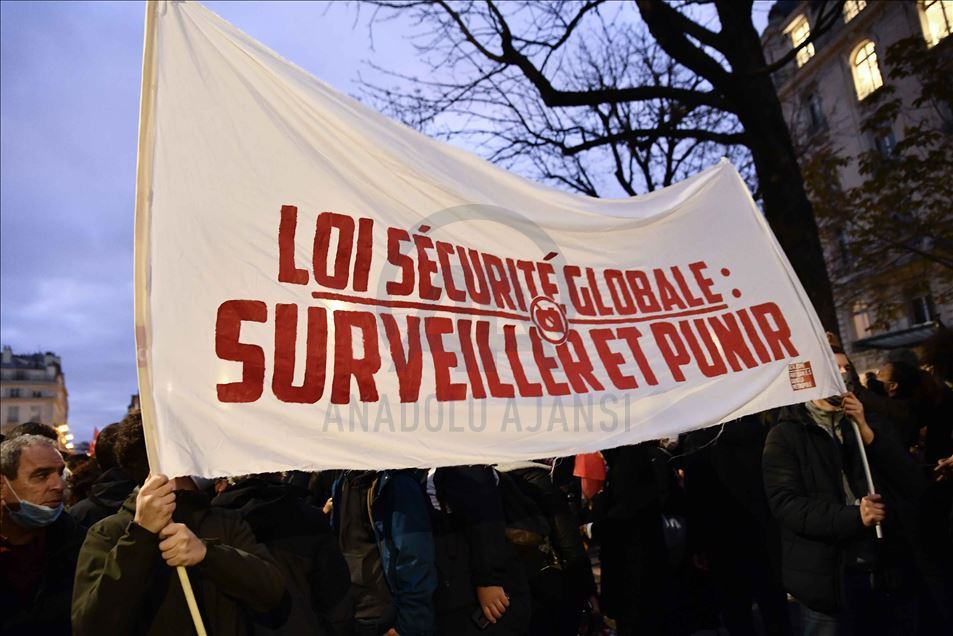 Thousands of demonstrators at the PPL Global Security Law protest in Paris