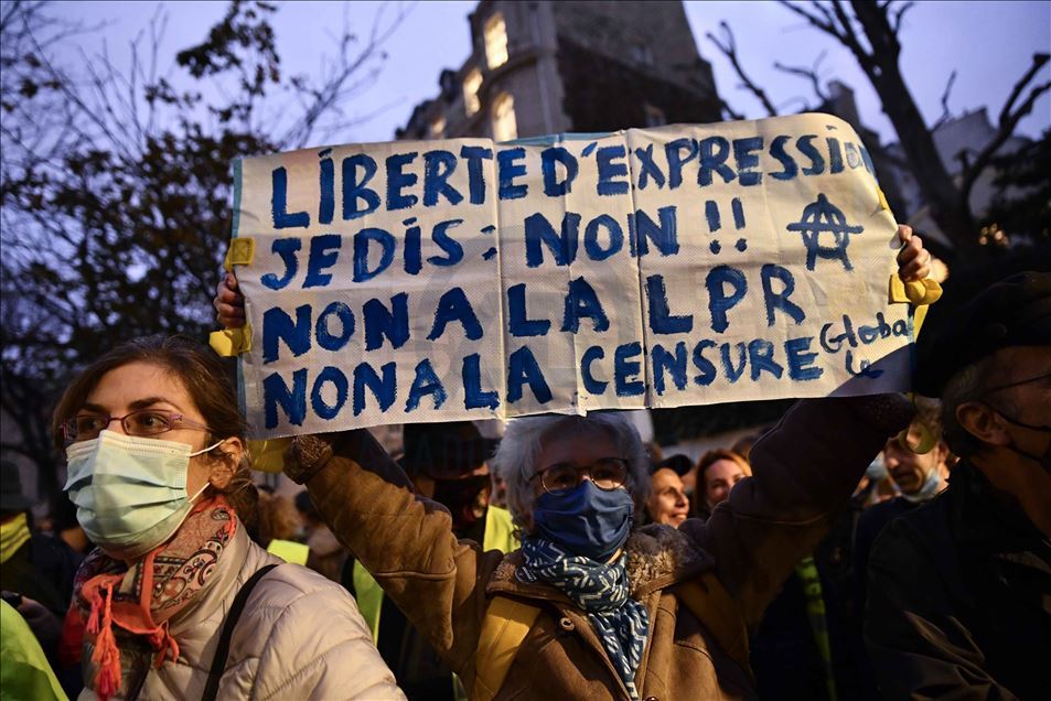 Thousands of demonstrators at the PPL Global Security Law protest in Paris