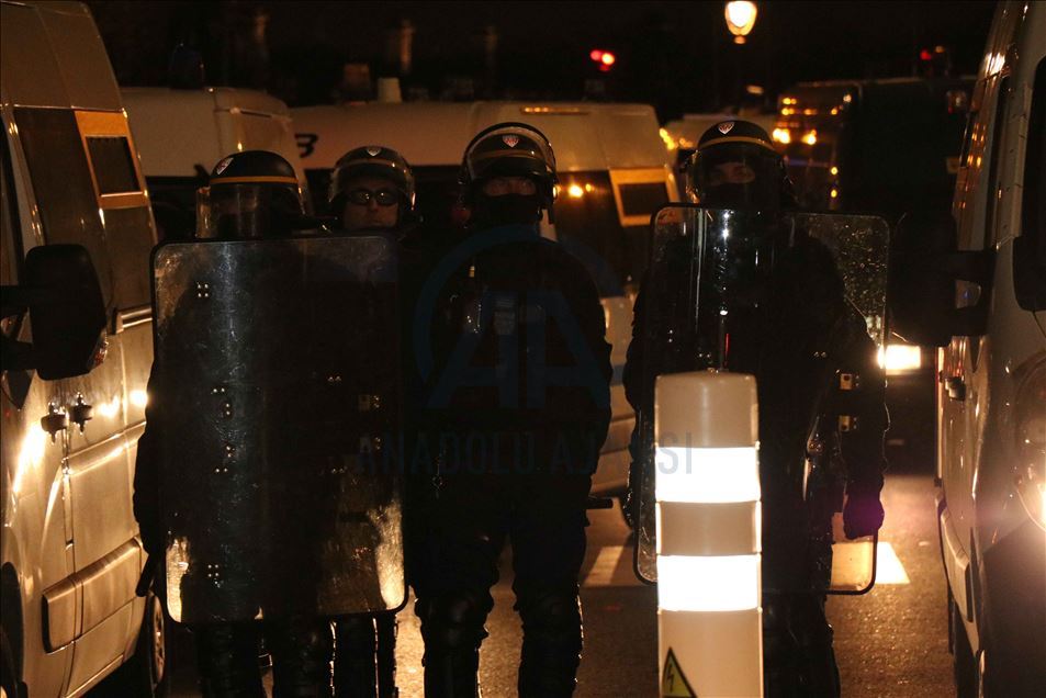 احتجاجات بفرنسا مناهضة لمشروع قانون "الأمن العام" المثير للجدل