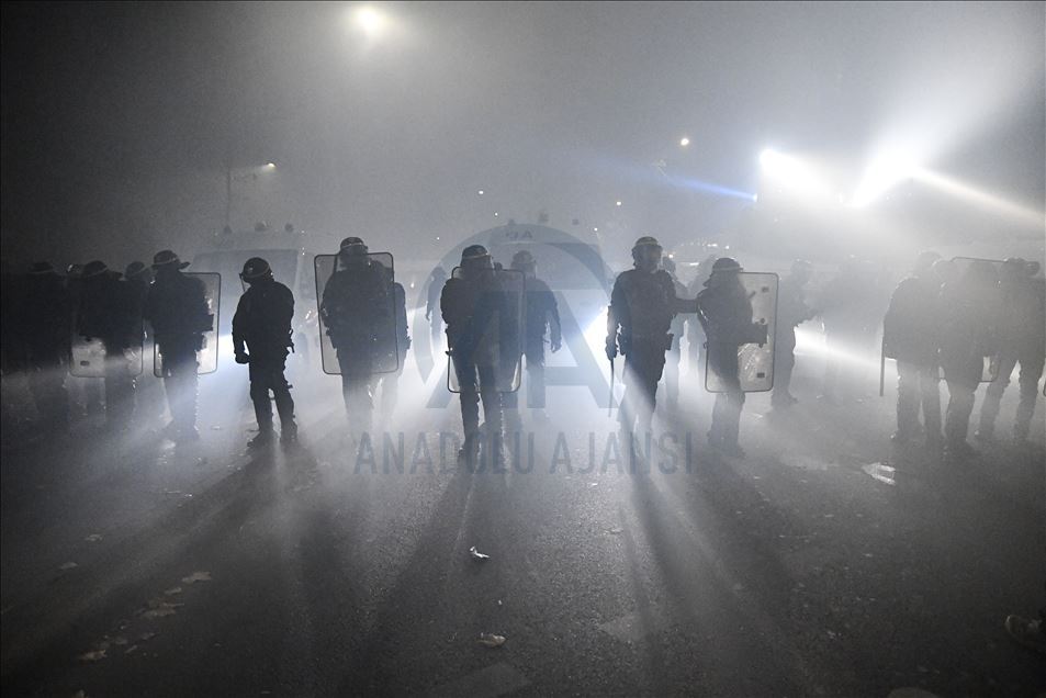  Thousands of demonstrators at the PPL Global Security Law protest in Paris 