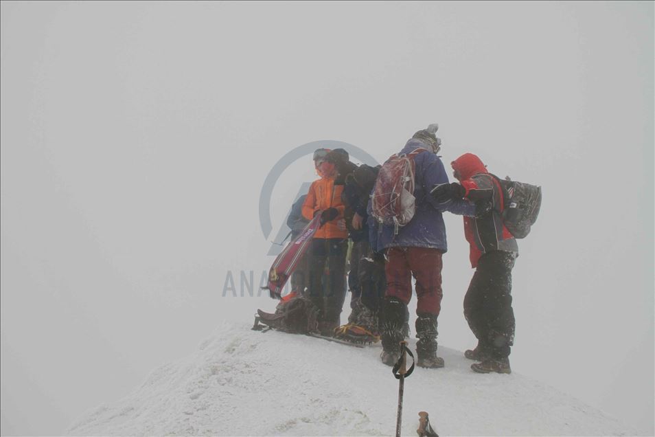 آغري.. أعلى قمة في تركيا تعود لاحتضان عشاق التسلق