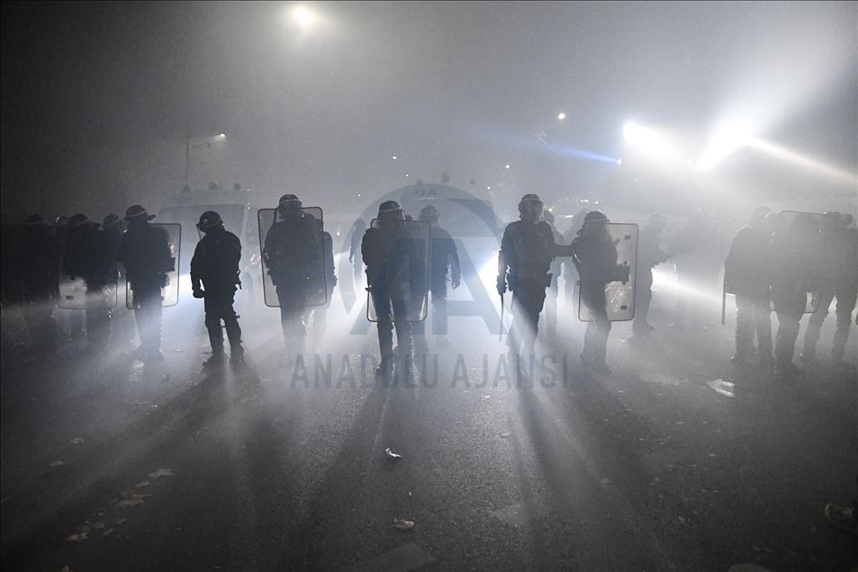 Thousands of demonstrators at the PPL Global Security Law protest in Paris