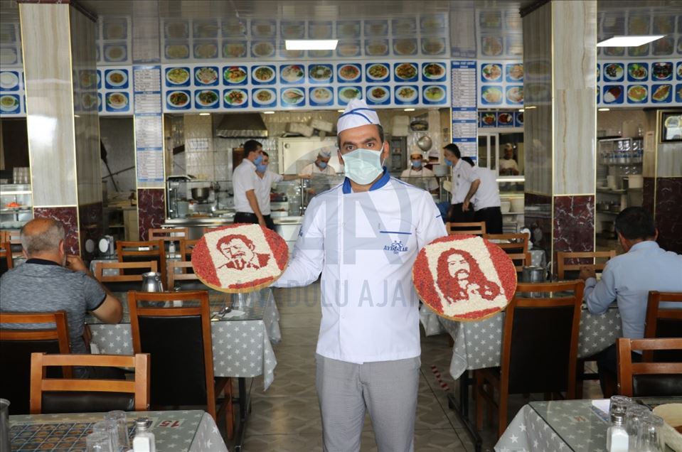 Aşpêjê Mêrdînî ji goşt û dohn portreyan çêdike