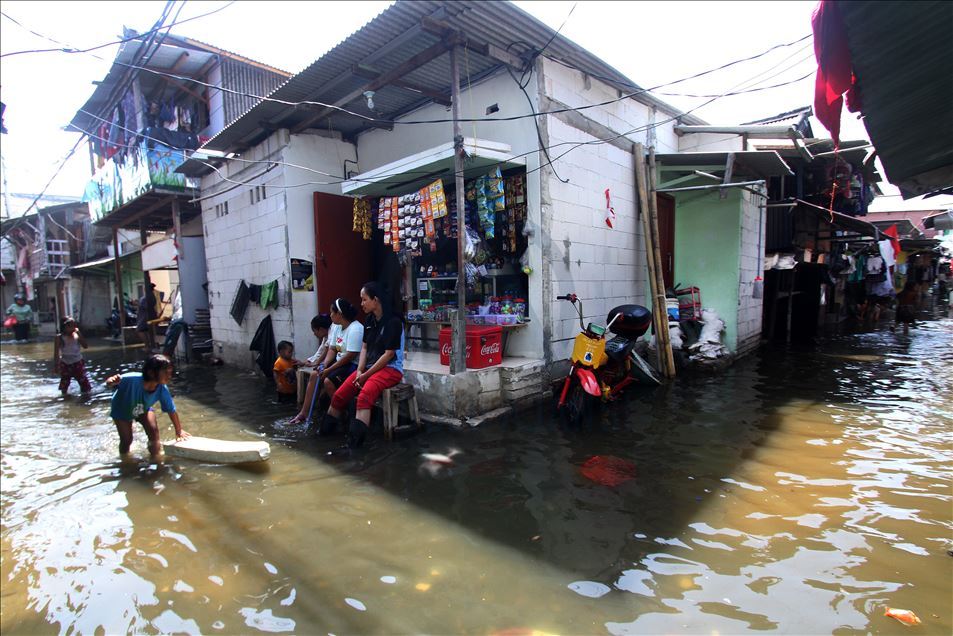 Banjir rob kembali landa wilayah utara Jakarta