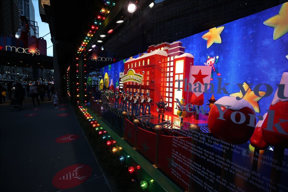 Macy’s Herald Square unveil its iconic holiday windows in NYC