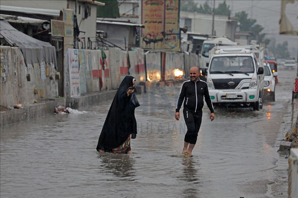 العراق.. الأمطار تخلف خسائر مادية كبيرة في بغداد