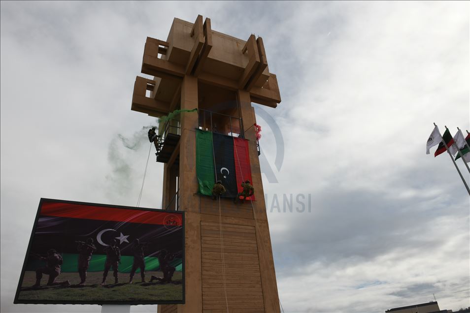 Bernameya perwerdeya eskerî ya Tirkiyeyê ya ji bo artêşa Lîbyayê mezûnên ewil dan