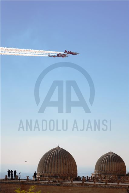 Turkish Stars perform over Mardin province