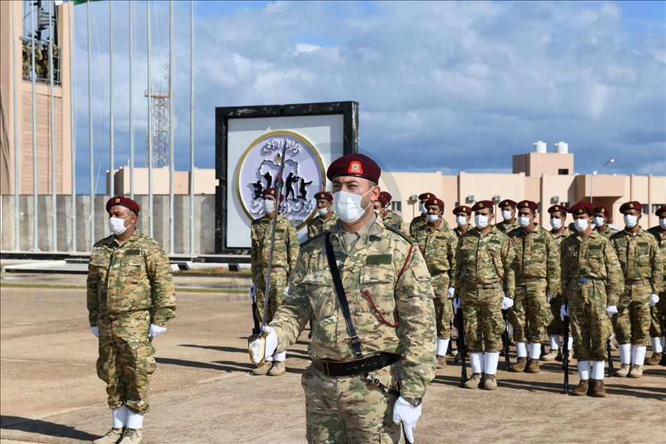 Bernameya perwerdeya eskerî ya Tirkiyeyê ya ji bo artêşa Lîbyayê mezûnên ewil dan