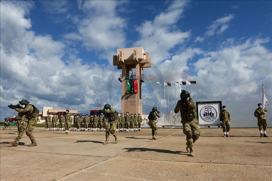 Bernameya perwerdeya eskerî ya Tirkiyeyê ya ji bo artêşa Lîbyayê mezûnên ewil dan