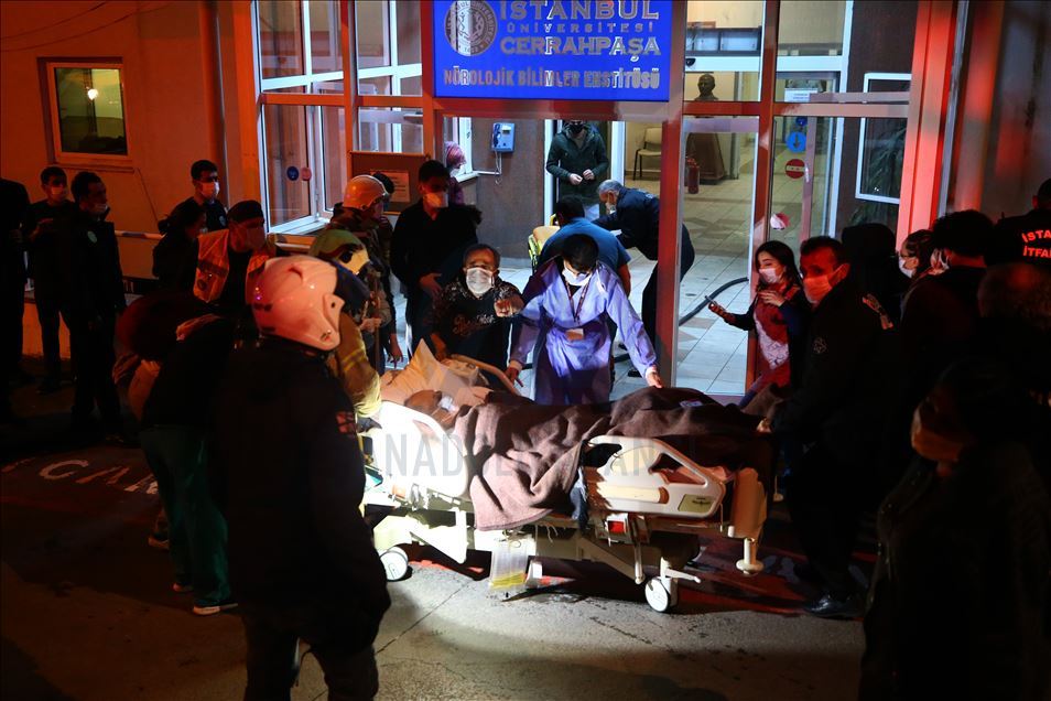 İstanbul Üniversitesi Cerrahpaşa Tıp Fakültesinde çıkan yangın söndürüldü