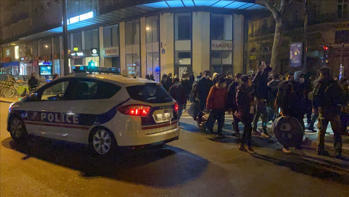Police intervention in Paris