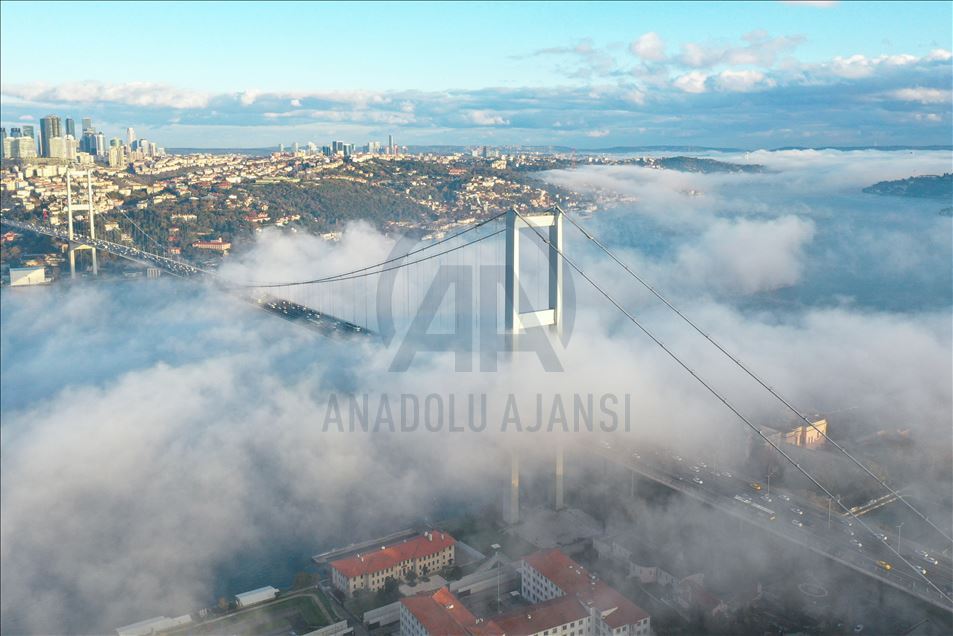 İstanbul'da sis