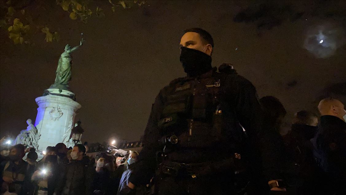 Police intervention in Paris