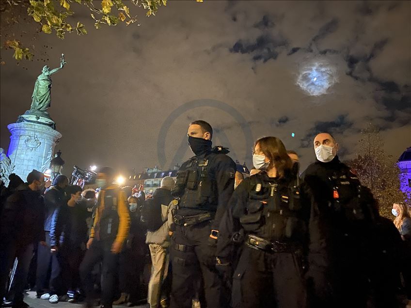 Police intervention in Paris
