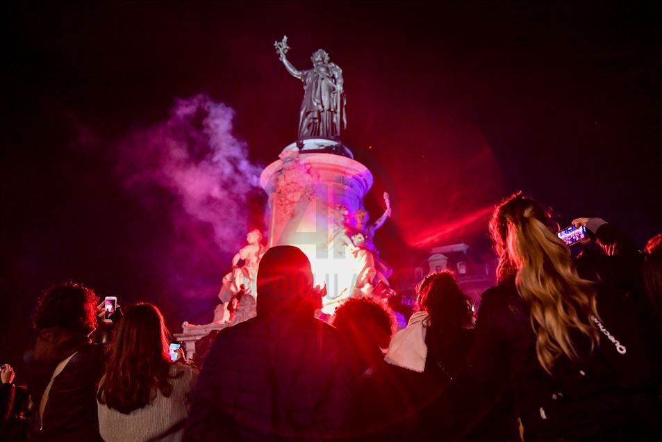 Protest against the mistreatment of Refugees and police brutality in Republic  Square, in Paris