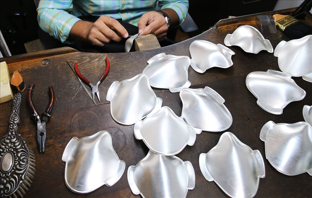 Face masks made of gold and silver for sale in Istanbul