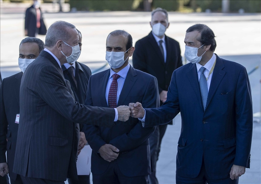وسط مراسم رسمية.. الرئيس أردوغان يستقبل أمير قطر