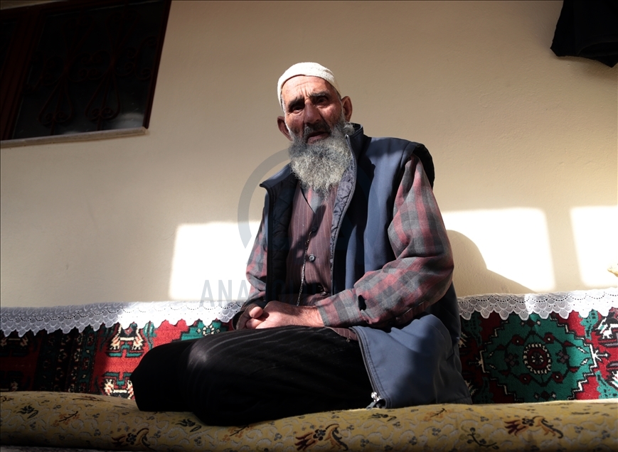 Kalikê Hecî Bekir yê 110 salî bi tenduristiya xwe va balê dikşîne