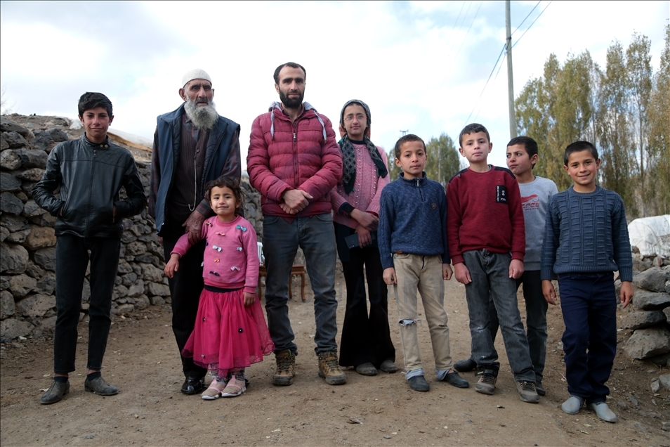 Kalikê Hecî Bekir yê 110 salî bi tenduristiya xwe va balê dikşîne