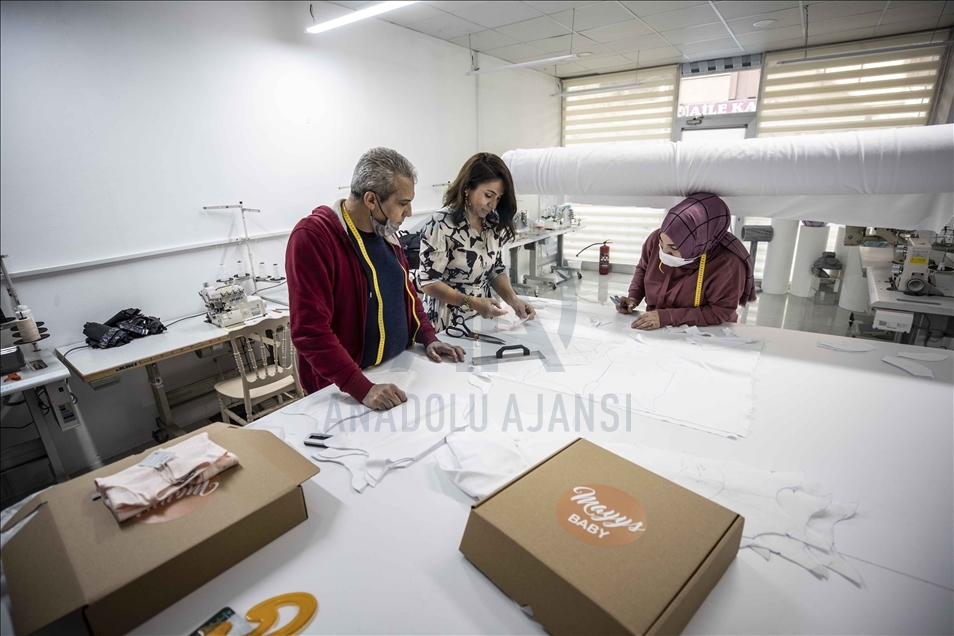 التركية غولهان كسر.. بملابس عضوية تستهدف العالمية