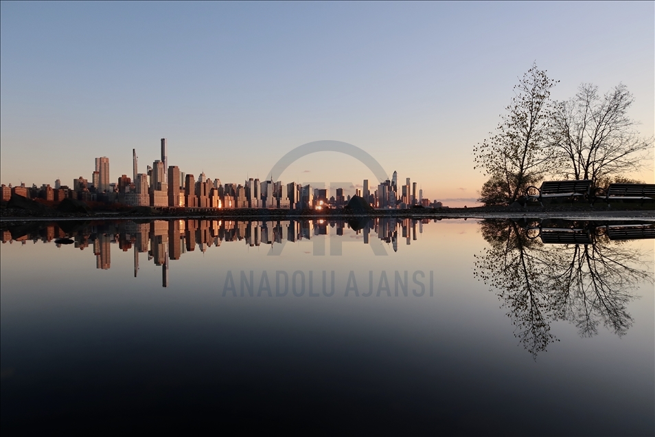 Indahnya matahari terbenam di New York