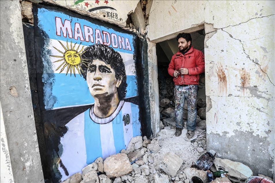 Artista sirio inmortaliza a Maradona en Idlib