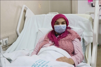 في ظاهرة نادرة.. إمرأة تركية برحمين تنجب توأما