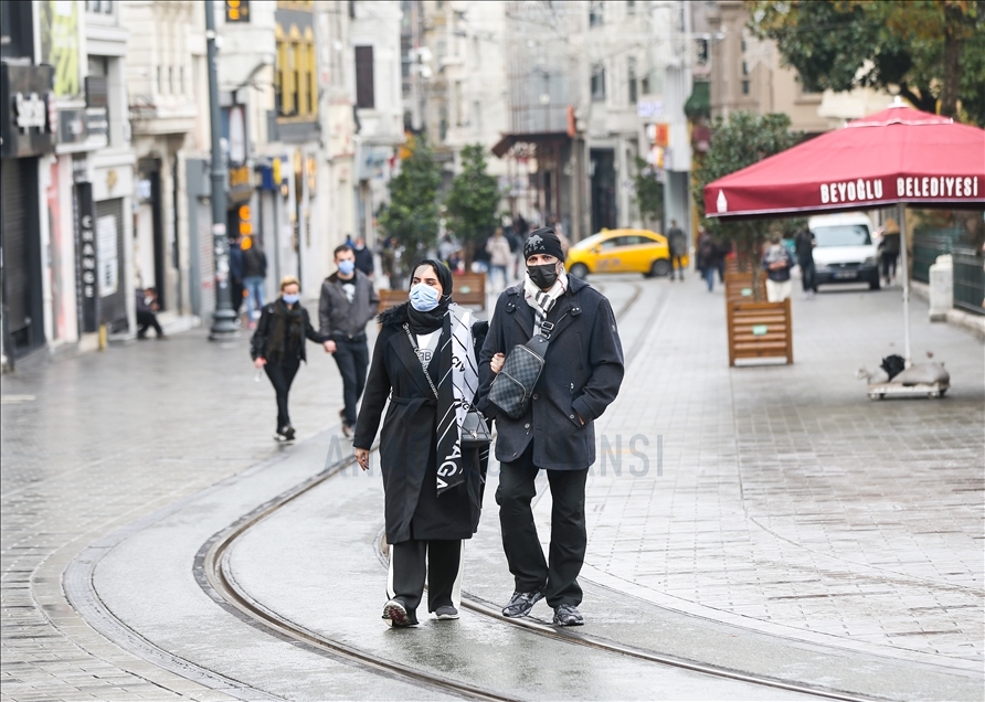 İstanbul'da sokağa çıkma kısıtlaması sona erdi.