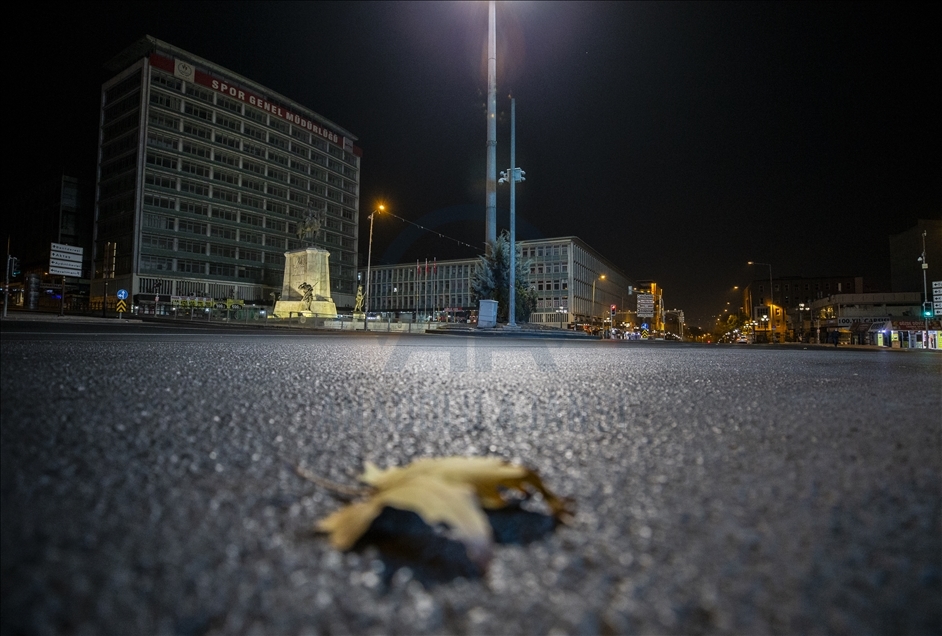 Borba s pandemijom: Puste ulice turskih gradova zbog mjera ograničenog kretanja - ANKARA 