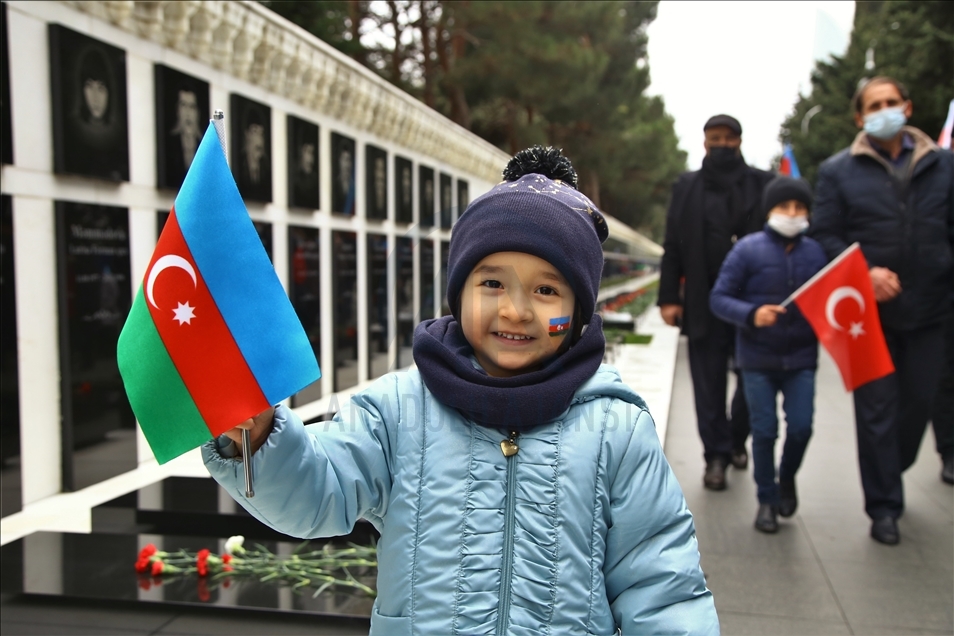 В Азербайджане празднуют освобождение Лачинского района