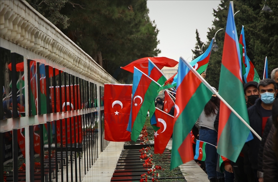 В Азербайджане празднуют освобождение Лачинского района