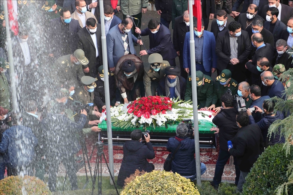 Pemakaman ilmuan nuklir Iran Mohsen Fakhrizadeh Mahabadi