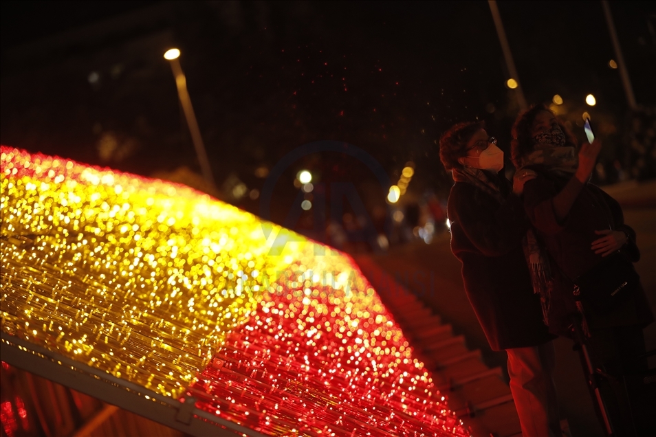 Madrid streets decorated for Christmas