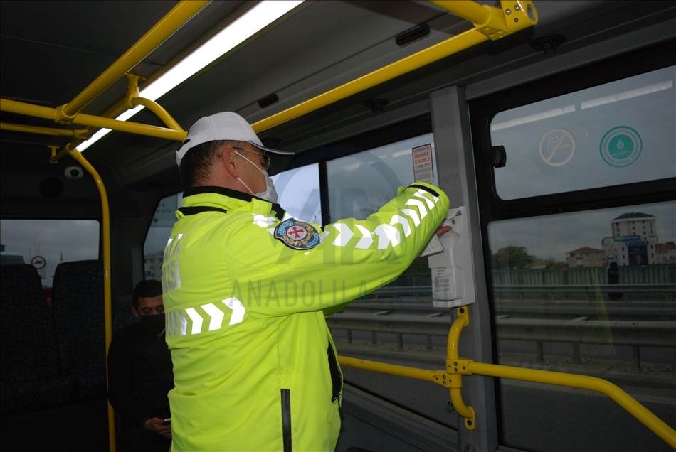 İstanbul'da toplu taşıma araçlarında Kovid-19 denetimi