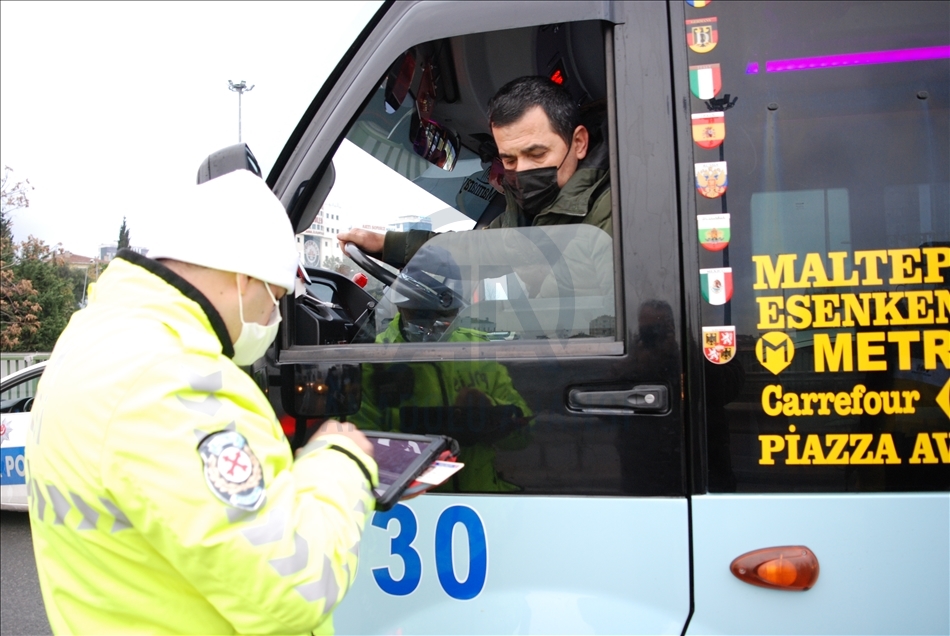 İstanbul'da toplu taşıma araçlarında Kovid-19 denetimi