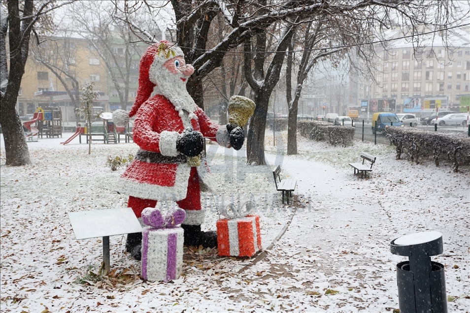 Hrvatska: Prvi decembarski snijeg zabijelio Zagreb