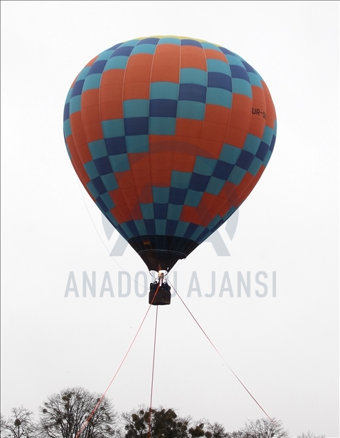 Festival balon udara "Mongolfieria" di Kiev