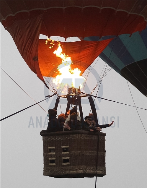 Festival balon udara "Mongolfieria" di Kiev