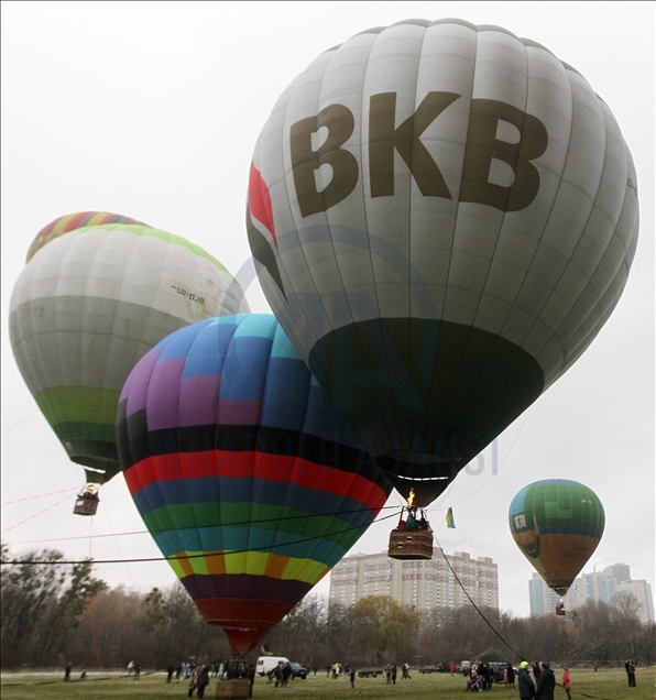 Festival balon udara "Mongolfieria" di Kiev
